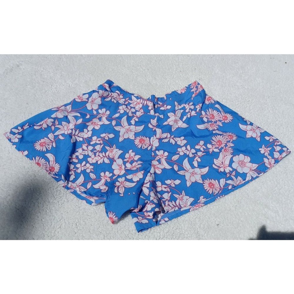 Charlotte Russe Soft Flowy Blue White Floral Shorts Sz M Elastic Waist Summer 